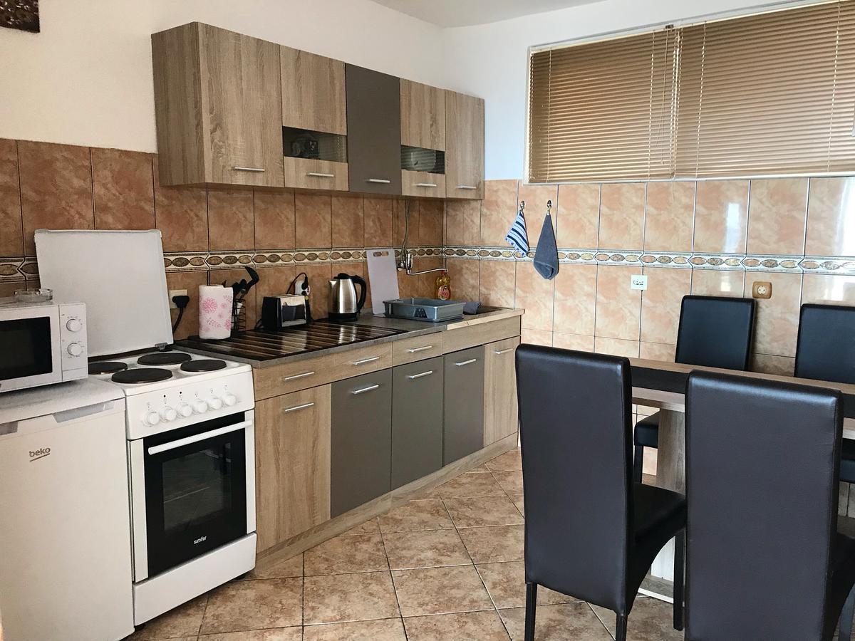 Apartment Jana 울친 외부 사진