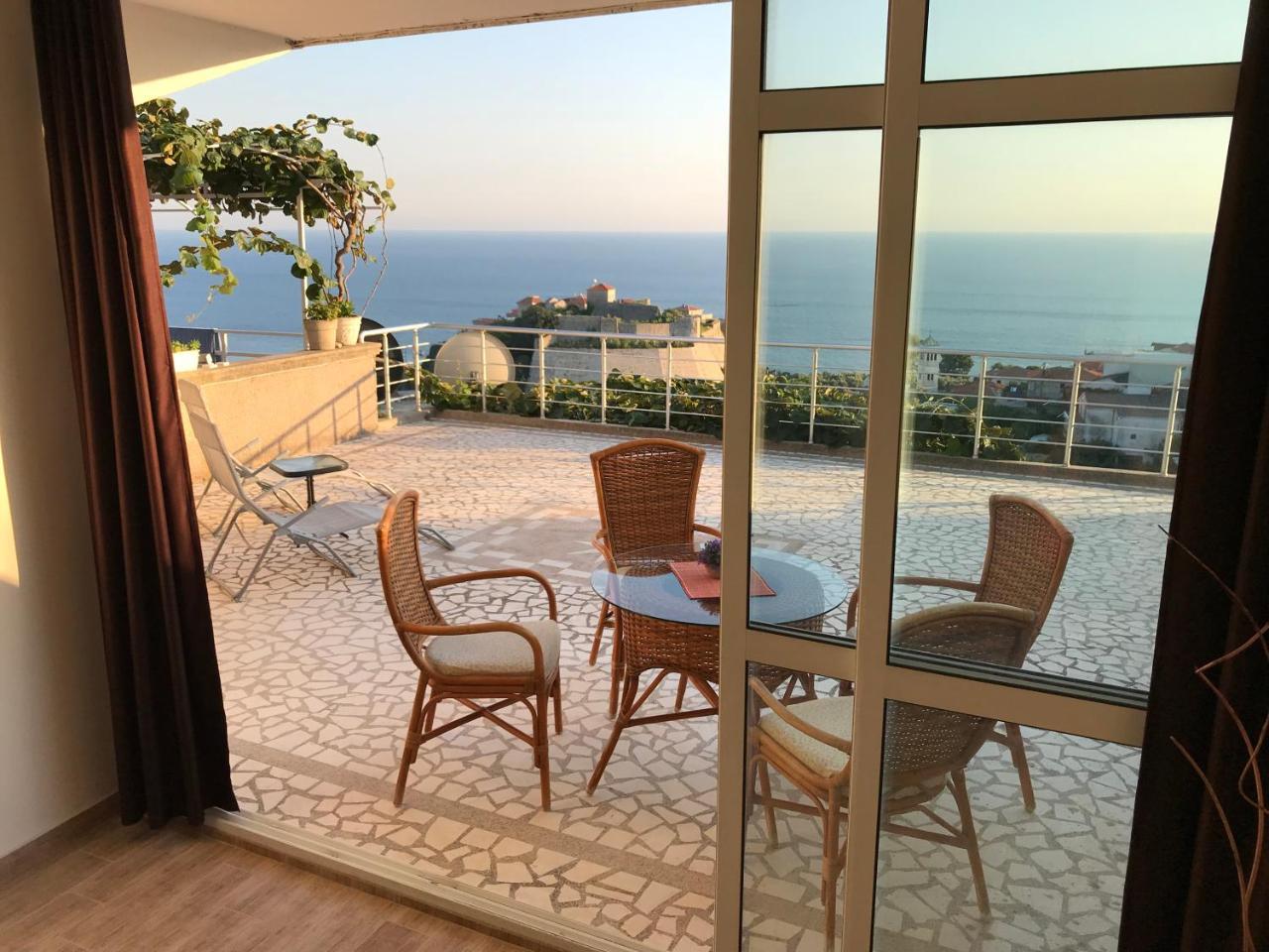 Apartment Jana 울친 외부 사진